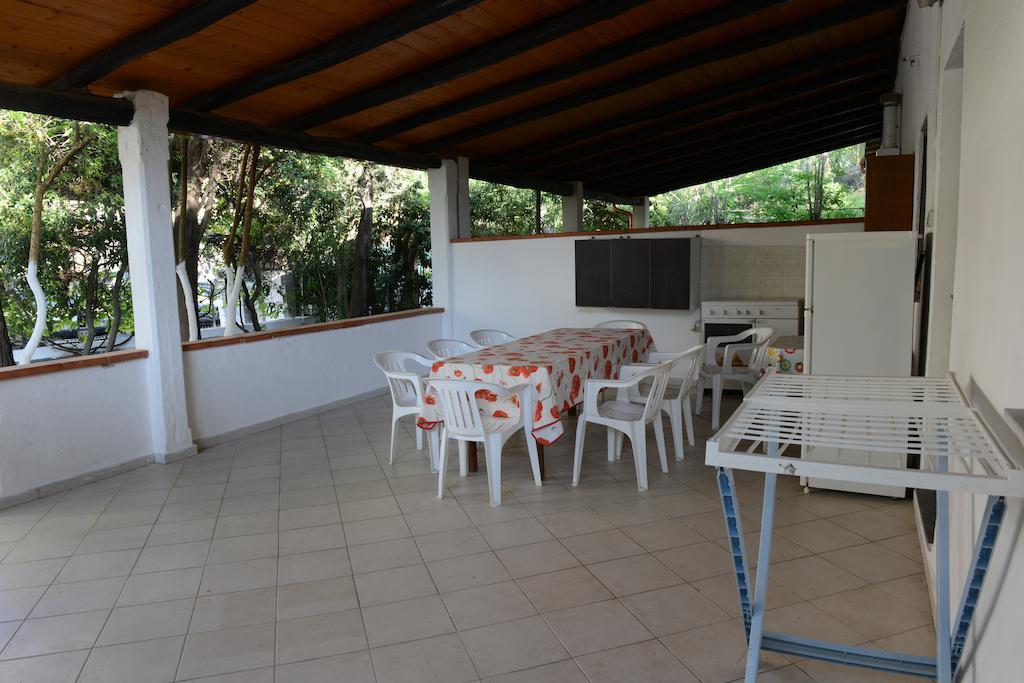 Villaggio La Pantera Rosa Scalea Rum bild
